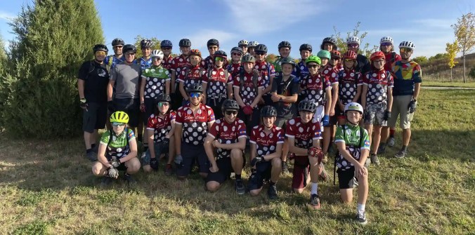 Saint Vrain High School Mountain Bike Team Phoro